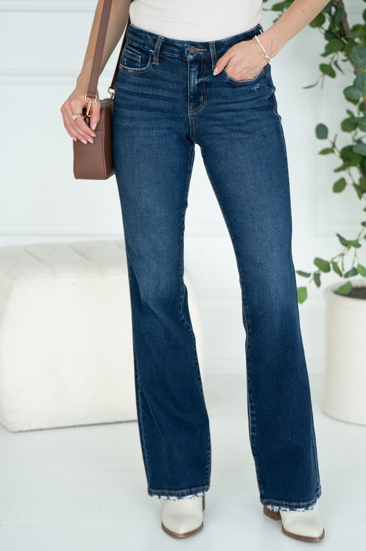 BELLA RELAXED FLARE JEANS