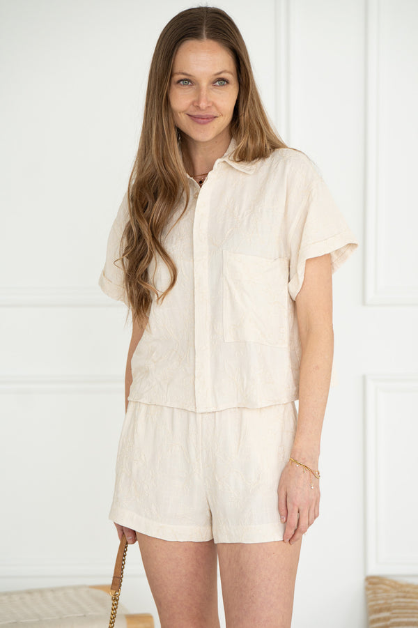 EASY BREEZY STITCH DETAIL TOP