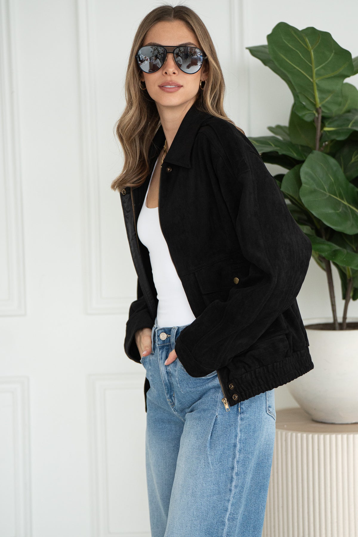 JOVEY FAUX SUEDE BOMBER-BK