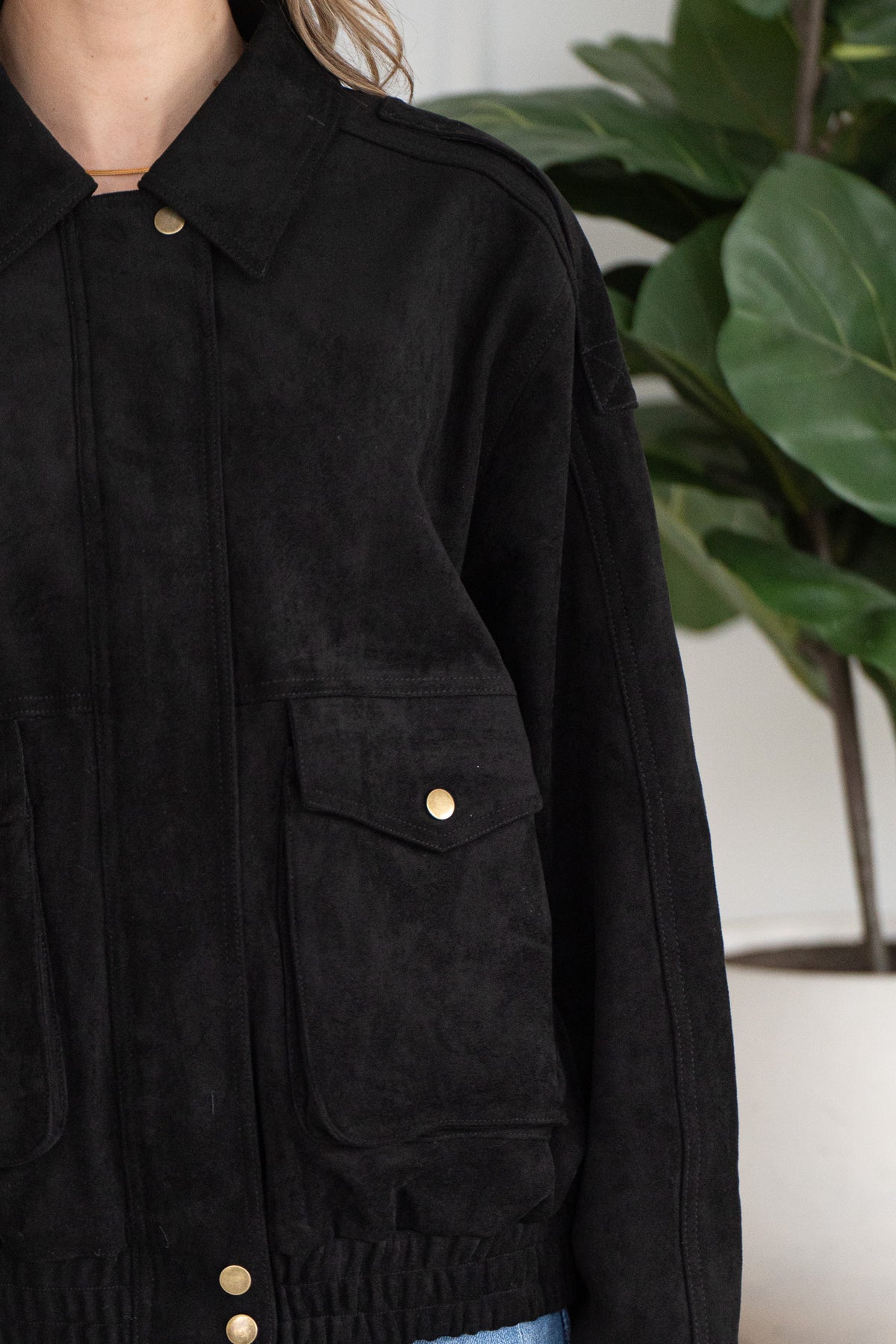 JOVEY FAUX SUEDE BOMBER-BK