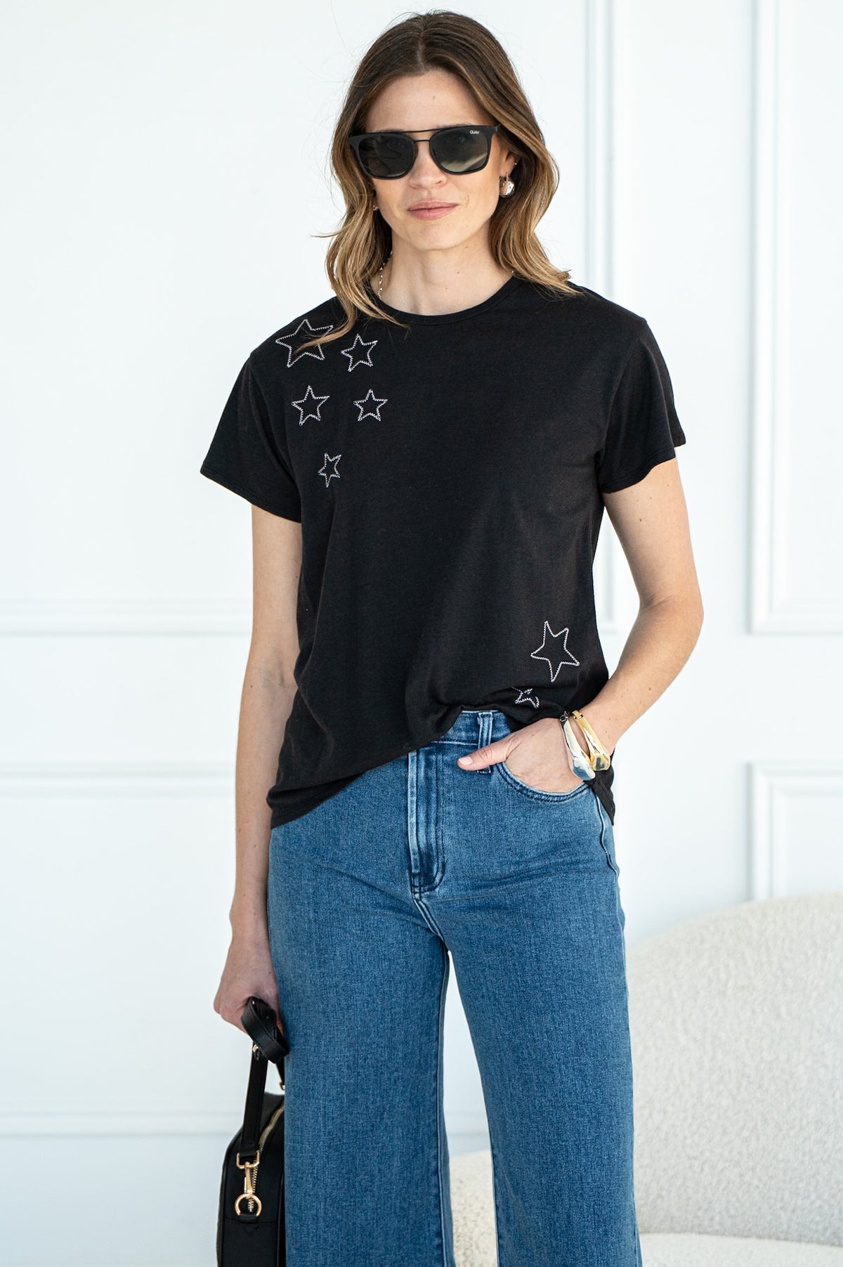 STITCHED CONTRAST STARS TEE