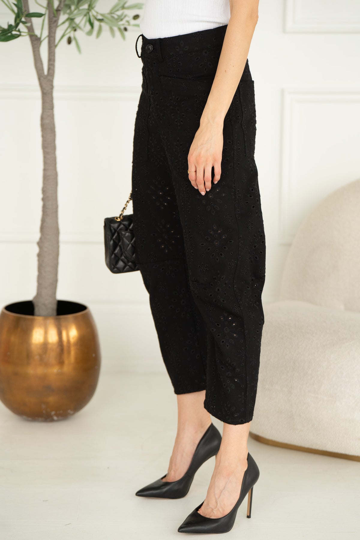 DUNDAS EYELET BARREL PANTS