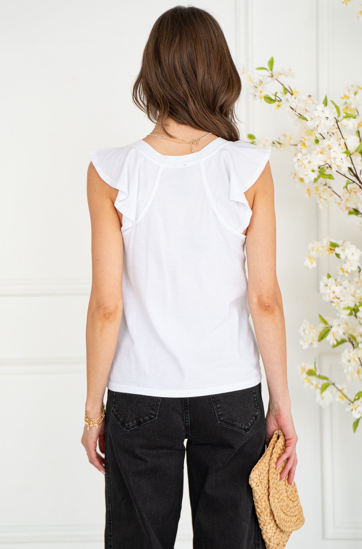 MAZIE FLUTTER S/S V NECK TEE-WH