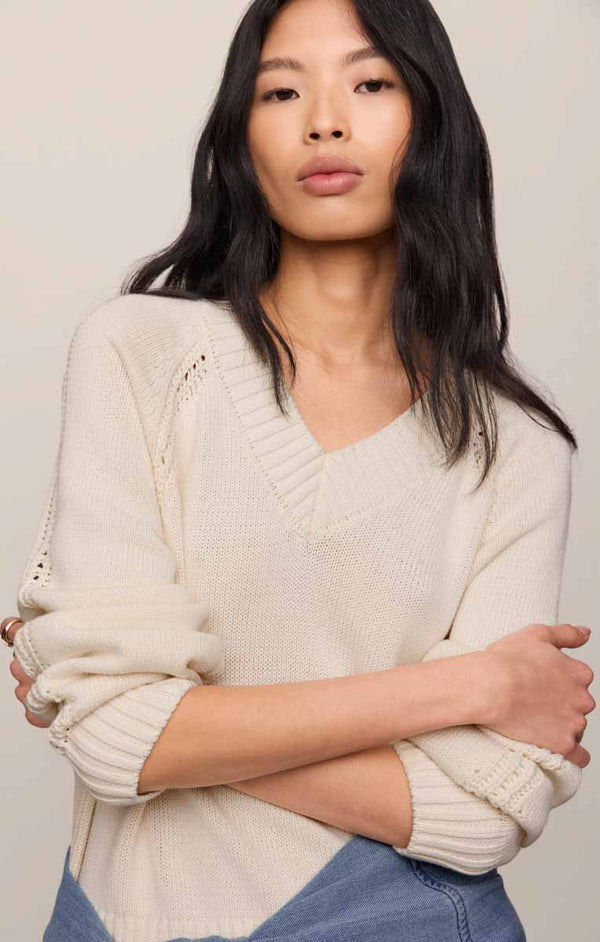 STRATTON V NECK SWEATER